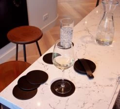 Brute Strength - Onderzetters Voor Glazen - Leer - Zwart - Rond - 10 Stuks 9 Brute Strength - Onderzetters Voor Glazen - Leer - Zwart - Rond - 10 Stuks -Brita Verkoop 1200x1099 4