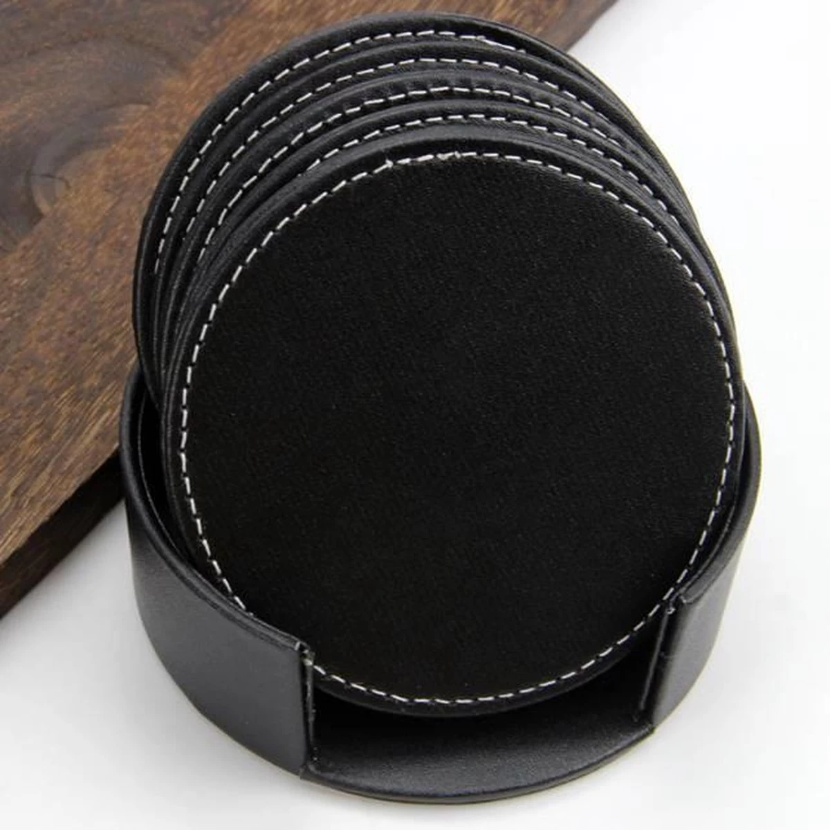 8 Leren Onderzetters Voor Glazen Met Houder – Glasonderzetter Voor Op Tafel – Waterbestendig – 8 Stuks – Anti Klevend Materiaal 3 8 Leren Onderzetters Voor Glazen Met Houder – Glasonderzetter Voor Op Tafel – Waterbestendig – 8 Stuks – Anti Klevend Materiaal - Afbeelding 3