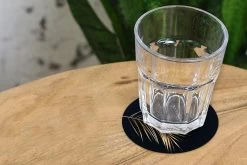 Onderzetters Voor Glazen - Goud Print - Zwart - Rond - Planten - Onderleggers Voor Glazen - 10x10 Cm - 6 Stuks 13 Onderzetters Voor Glazen - Goud Print - Zwart - Rond - Planten - Onderleggers Voor Glazen - 10x10 Cm - 6 Stuks -Brita Verkoop 1200x800 120