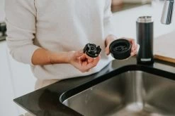 Kambukka Olympus Thermosbeker 500 Ml - Makkelijk Reinigen - Lekvrije Koffiebeker - RVS - Darkness -Brita Verkoop 1200x800 33