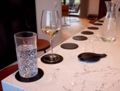 Brute Strength - Onderzetters Voor Glazen - Leer - Zwart - Rond - 10 Stuks 10 Brute Strength - Onderzetters Voor Glazen - Leer - Zwart - Rond - 10 Stuks -Brita Verkoop 1200x911