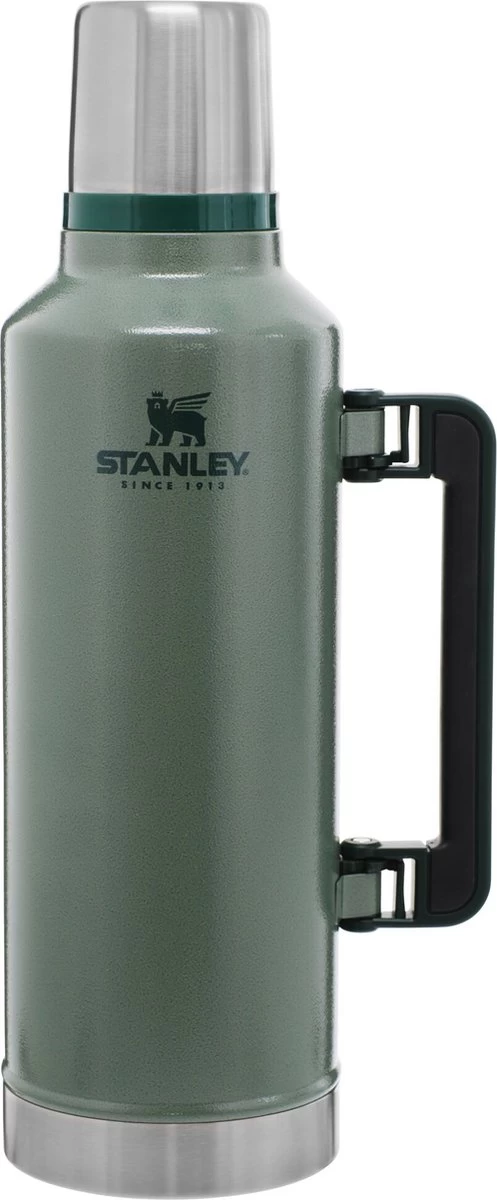Stanley The Legendary Classic Bottle 2.3L Hammertone Green 1 Stanley The Legendary Classic Bottle 2.3L Hammertone Green