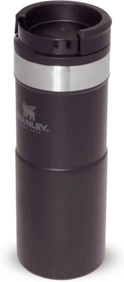 Stanley The NeverLeak™ Travel Mug 0,35L NEW - Thermosfles - Matt Black 17 Stanley The NeverLeak™ Travel Mug 0,35L NEW - Thermosfles - Matt Black -Brita Verkoop 529x1200 1