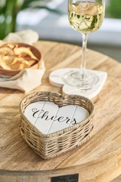 Riviera Maison Onderzetters Voor Glazen - Rustic Rattan Heart Coasters - Bruin 9 Riviera Maison Onderzetters Voor Glazen - Rustic Rattan Heart Coasters - Bruin -Brita Verkoop 800x1200 37