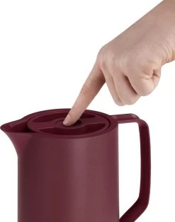 Tefal Motiva Thermoskan - 1L - Donkerrood 11 Tefal Motiva Thermoskan - 1L - Donkerrood -Brita Verkoop 944x1200 1