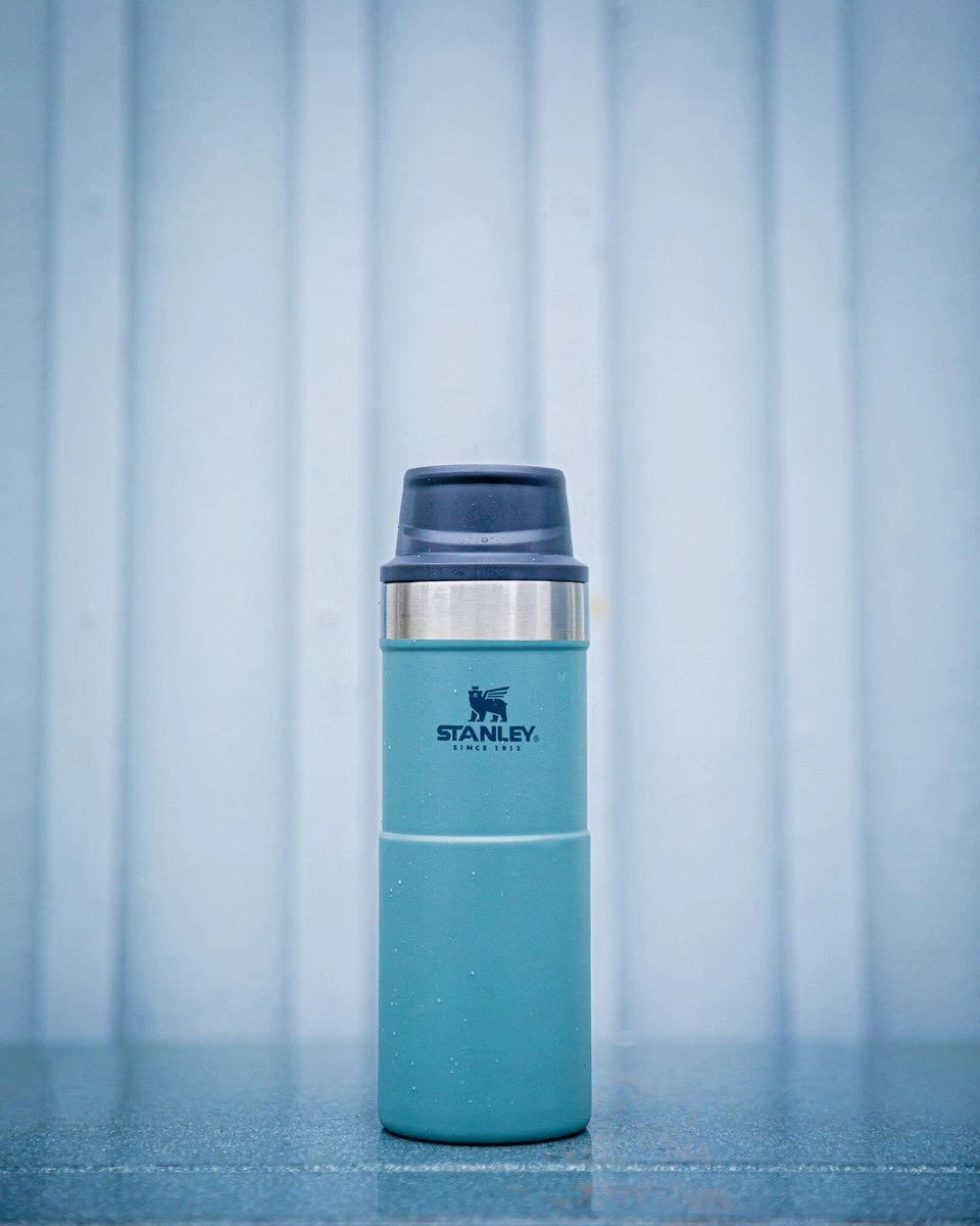 Stanley The Trigger-Action Travel Mug 0,35L Lagoon 2 Stanley The Trigger-Action Travel Mug 0,35L Lagoon - Afbeelding 2