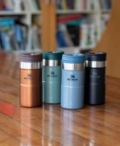 Stanley The NeverLeak™ Travel Mug 0,25L NEW - Thermosfles - Maple 12 Stanley The NeverLeak™ Travel Mug 0,25L NEW - Thermosfles - Maple -Brita Verkoop 989x1200